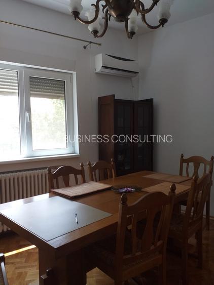 Stefan cel Mare, 3 camere,bloc retras ferit de zgomot, etaj 1,suprafata 70 mp - 4