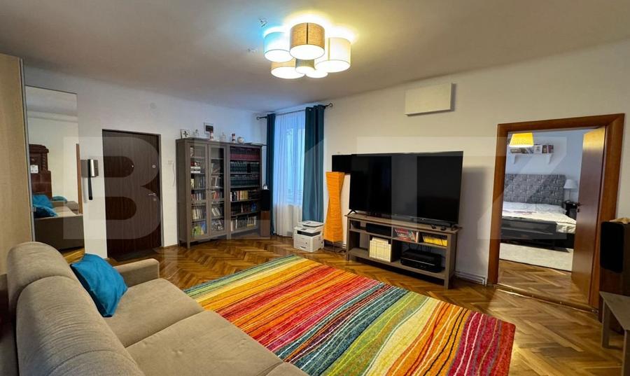 Apartament cu 4 camere, 150 mp, in Centrul Istoric al Brasovului