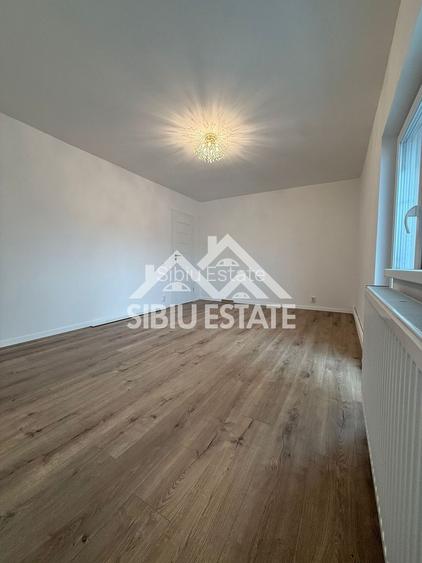 Locație excelentă! Apartament 3 camere renovat, etaj 1, Sibiu - 22