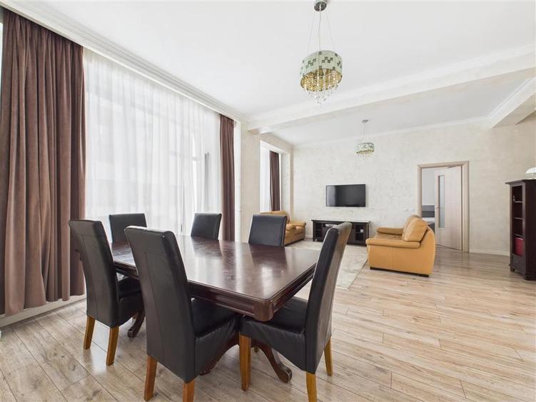 Apartament 3 Camere | 163 mp | Damaroaia | Petrom City | Sector 1