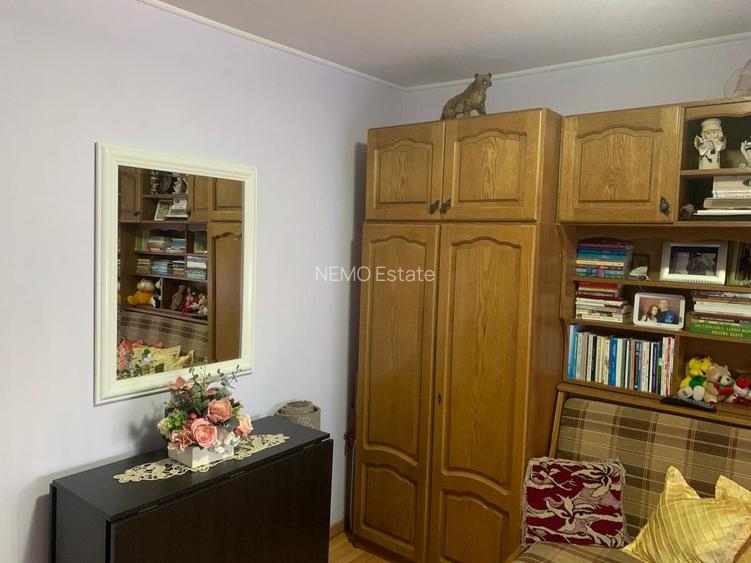 APARTAMENT DE VANZARE 3 CAMERE SIRET - 10