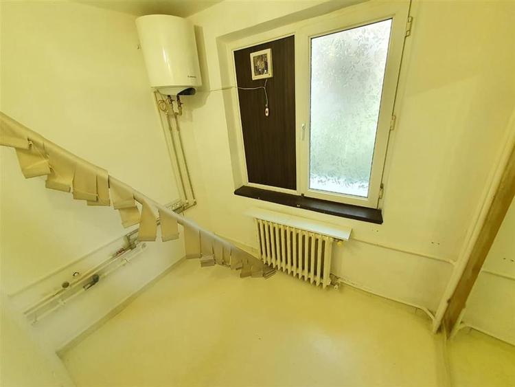 Inchiriere Apartament cu 4 camere Dristor - Cabinet Medical, Birouri