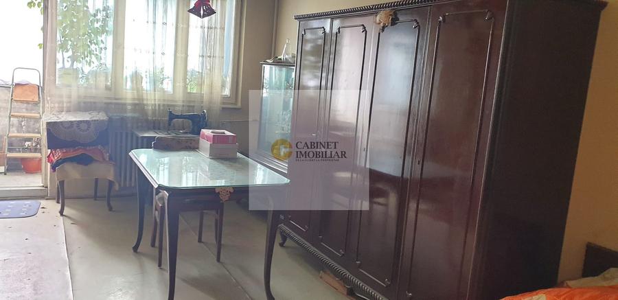 3 Camere - 68MP | Circular | Creditabil | Metrou Favorit la 1 minut