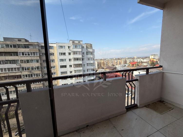Apartament 2 camere, spațios, zona Republicii - Caraiman