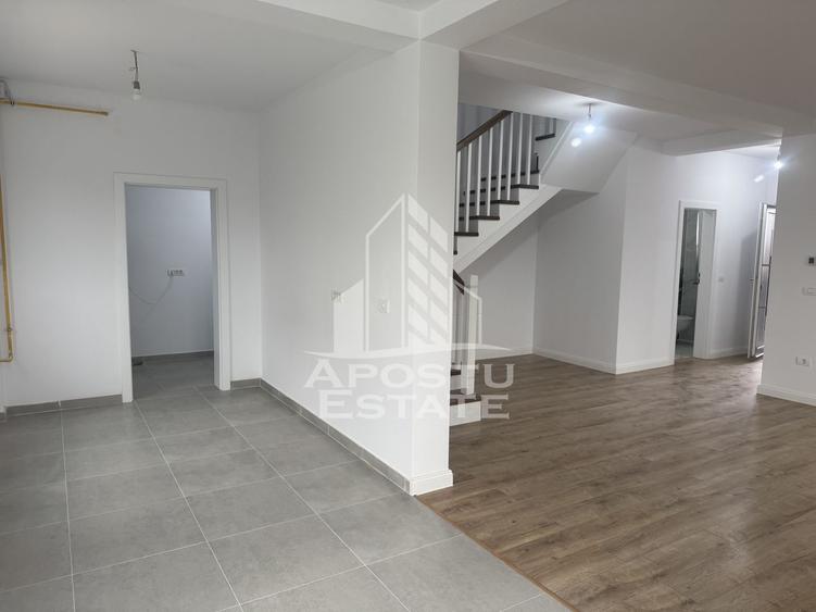Duplex despărțit prin garaj și camera tehnică în Giarmata