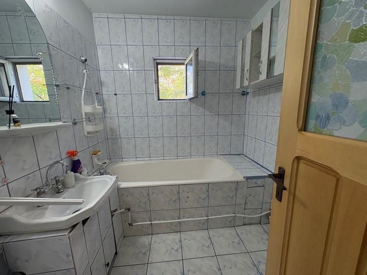 88900euro!!! Nicolina!!!Apartament cu 2 camere decomandat, 2 statii Palas!!!