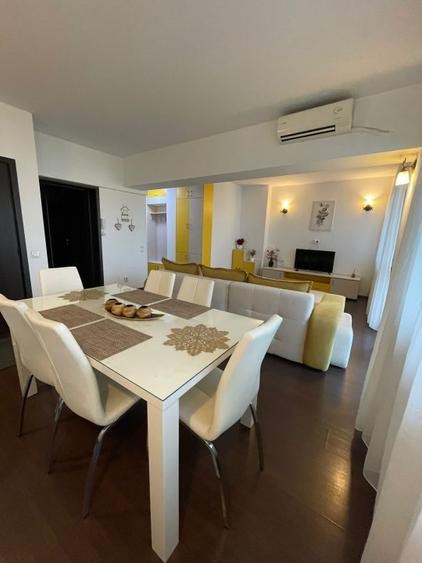 OCAZIE UNICA - Apartament 3 camere Bld. Magheru, ultracentral, ideal business!