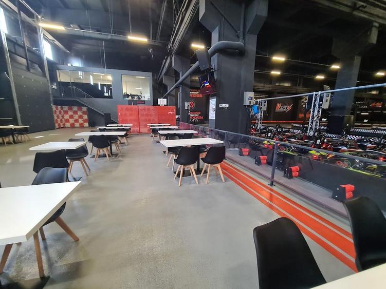 Hală industrială 5.000 mp de vânzare, Titan, H 11,6 m, randament 8%