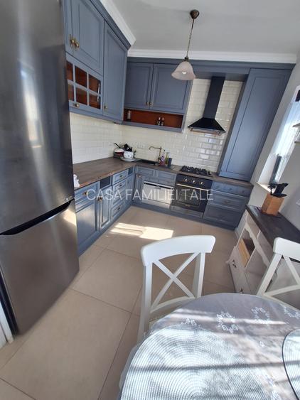 2 loc parcare -- 2 CAMERE | DUMBRĂVIȚA | 122.000 €