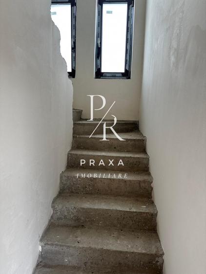 Duplex semifinisat 120 mp utili+ 200mp teren, zona Muzeul Apei