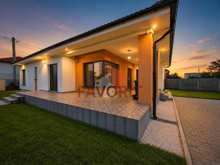 Casă P+M în Săcălaz | 6 camere | 3 băi | 213 mp construiți |