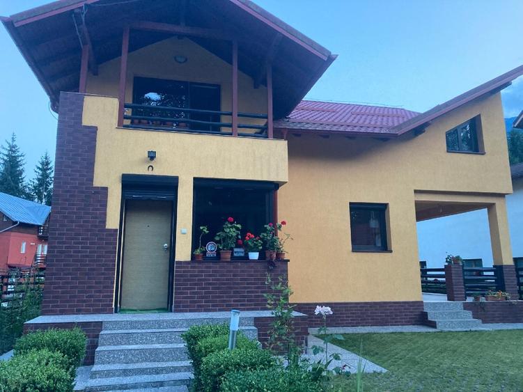 Proprietar vand vila Busteni