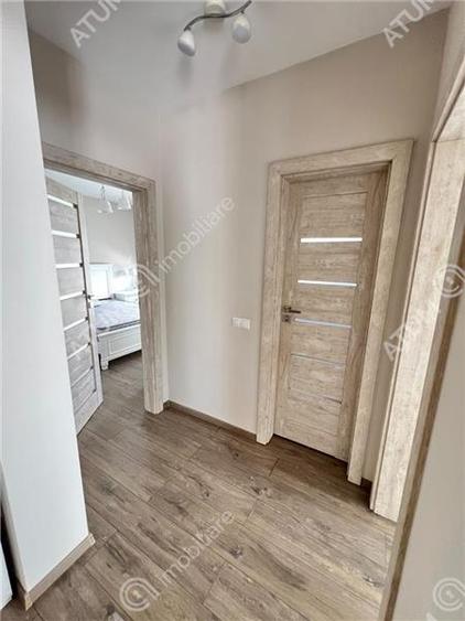 Apartament 3 camere 2 bai loc parcare zona Lidl Selimbar