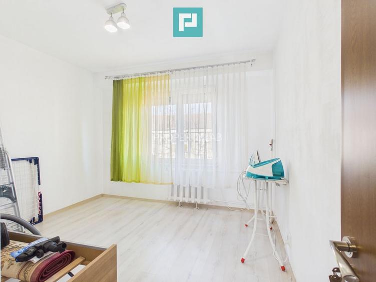 Apartament 4 camere, spațios pentru familie - 13