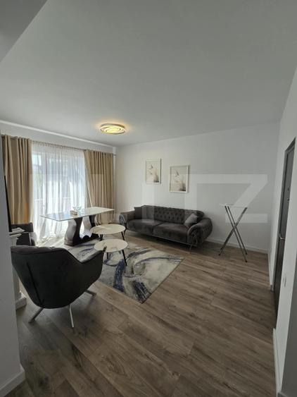 Spațiu comercial de inchiriat, format din 4 apartamente, 250 mp, zona Dva. Nord