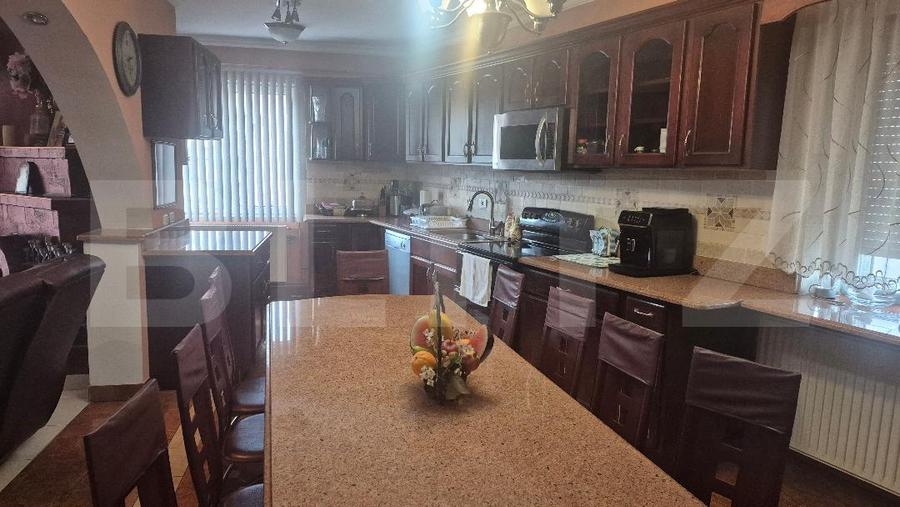 Casa 4 nivele + mansarda, 650 mp, zona Lucian Blaga