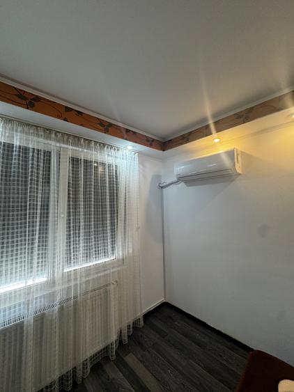 Titan P-ta Trapezului 3 Minute Metrou Mobilat/Utilat 2 Cam Inchiriere