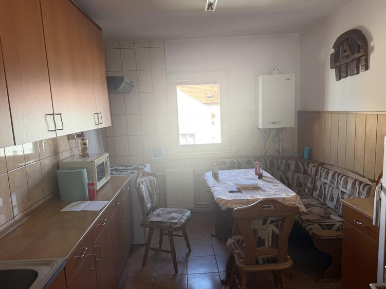 Ap 4 camere cartier strand strada Barsei et 3