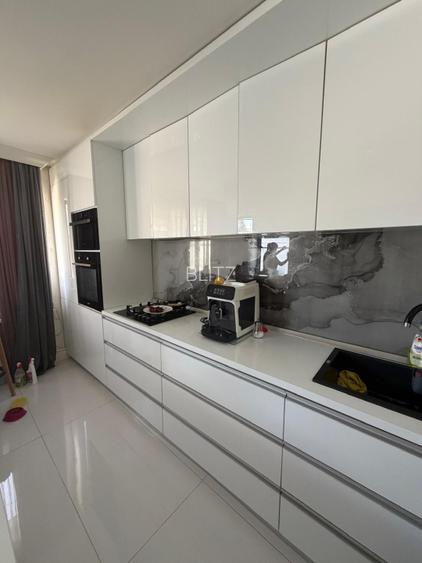Casă P+1, 183 mp utili, teren 448 mp, zona Brestei - 9