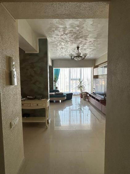 Apartament cu 3 camere in zona istorica a orasului!!!