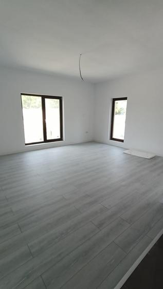 Apartaent cu 3 Camere /Gageni/Prahova