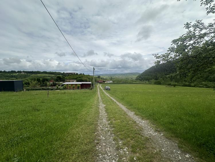 Teren cu priveliște deosebită, 2000mp în Fântânele