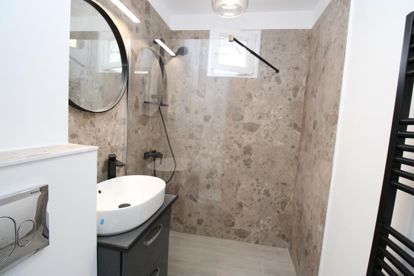 2 camere Dr Taberei Valea lui Mihai - totul renovat bloc anvelopat -langa metrou