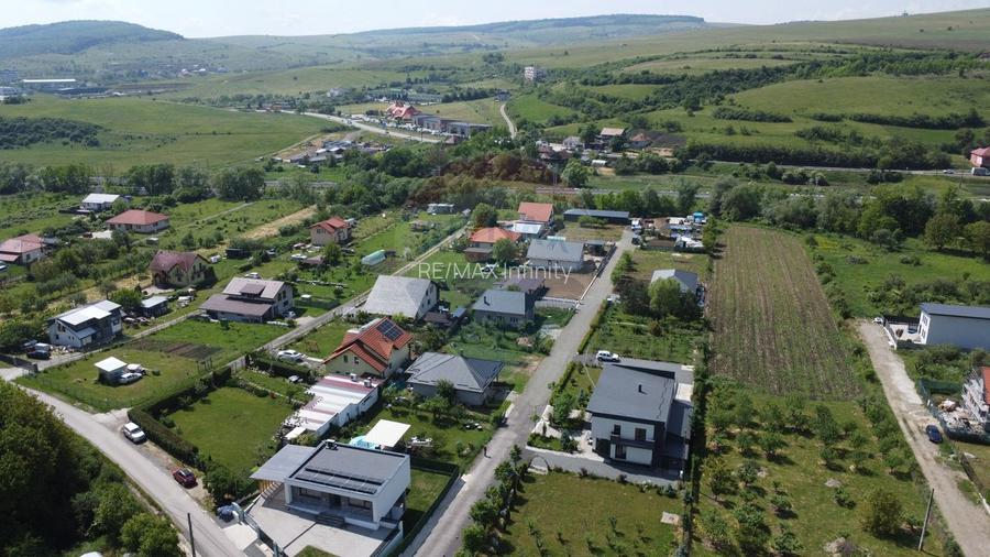 Duplex generos in ansamblu privat 500 MP teren. Radaia, Baciu - 22