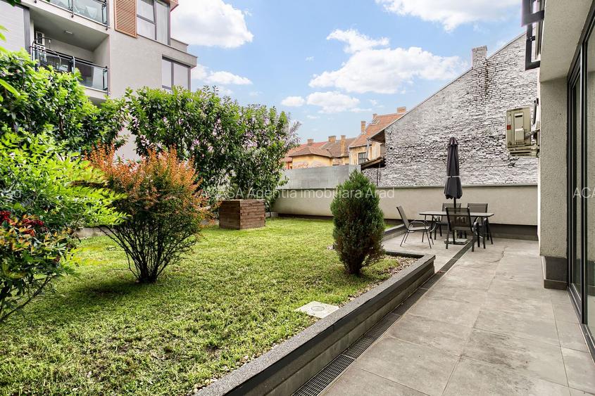 De închiriat Birou de Lux, Zona Centrlă, la Preț Promoțional - 10