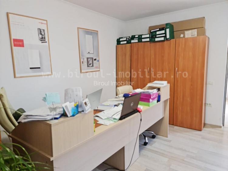 Vânzare Casă Complet Renovată – 3 Intrări Separate din Curte – Tomis II - 2