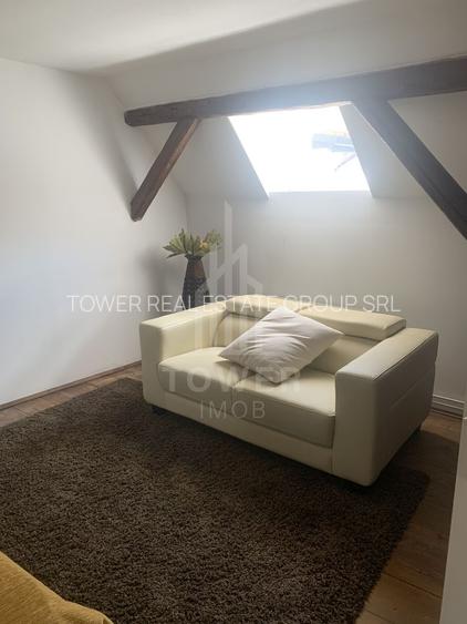 Casă în centrul Cisnădioarei cu 243mp de locuit și teren de 936mp - 2