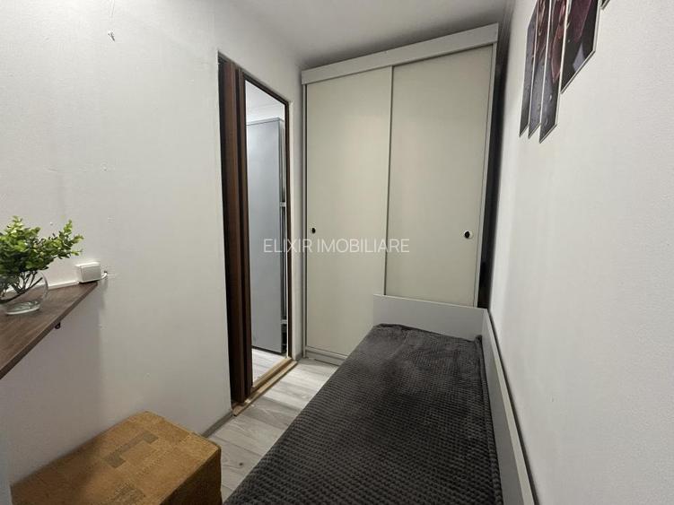 Apartament 2 camere, Parcare, 15 minute de metrou 1 Decembrie 1918 - 14