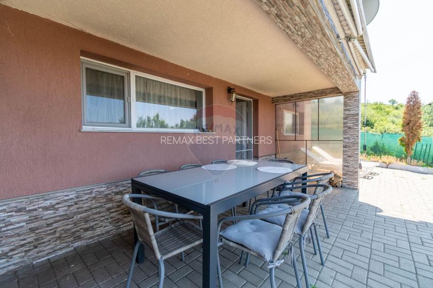 Casa de vanzare in Chinteni, 5 camere, mobilata, utilata, teren 756 mp - 24