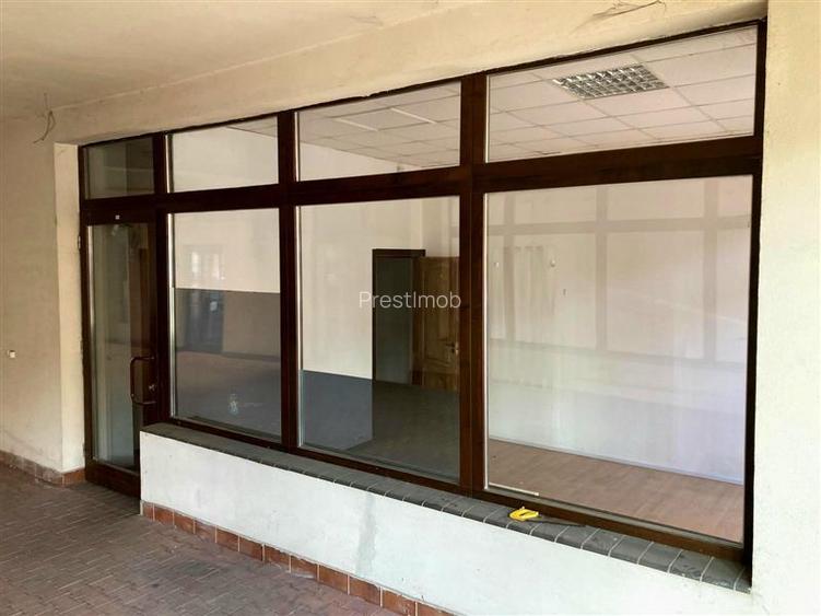 Cladire birou spatii birouri zona centrala - 9