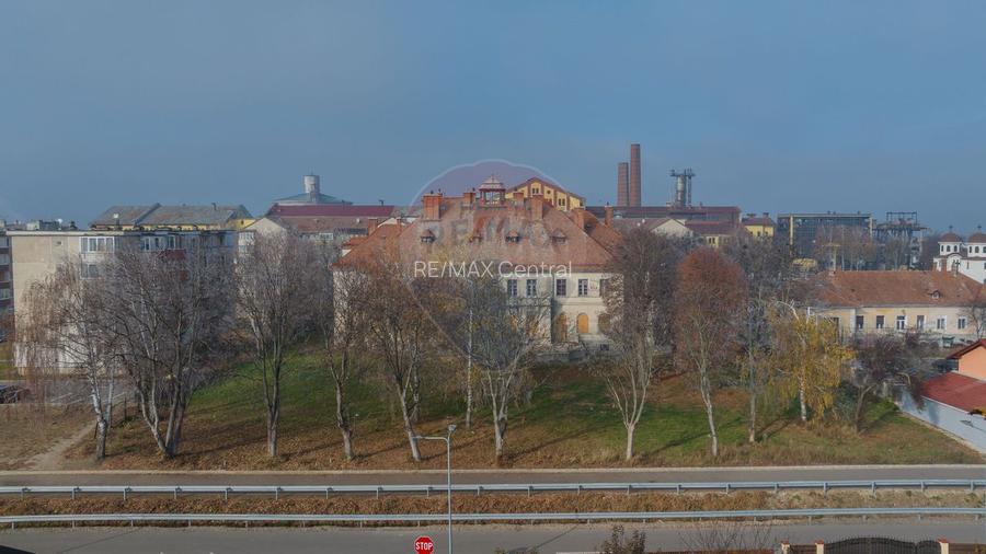 DE VANZARE !!! " CASINO " imobil cu istorie, Fabrica de Zahar BOD - 5