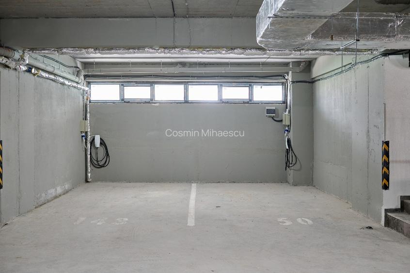 Ofer pentru inchiriere apartament 3 camere cu vedere frontala la mare - 15