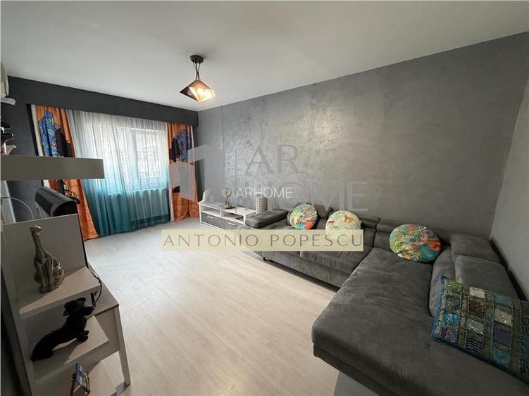 Apartament 3 camere, decomandat, Ploiesti, Democratiei/ Bd. Castanilor - 15