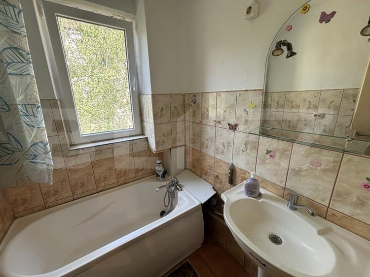 Apartament de vanzare, cu 2 camere, 36 mp, zona est