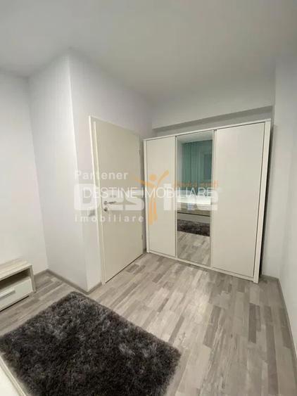 Apartament cu 3 camere, loc de parcare si boxa, balcon, situat in Maurer Coresi - 5