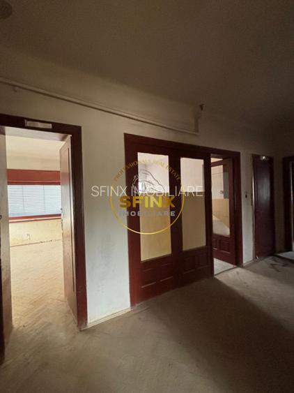 Vila interbelica somptuoasa, Sinaia. Necesita renovare, oportunitate - 7
