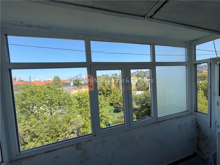 Apartament 2 camere cf 1 semidecomandat zona Crang - 13