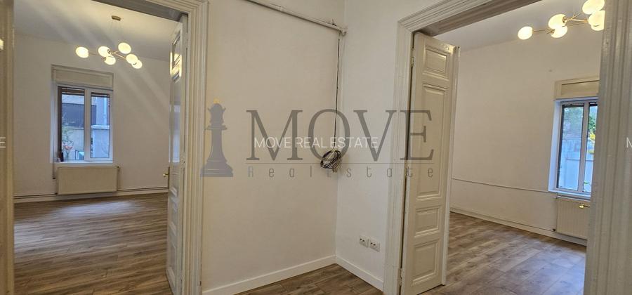 Caderea Bastiliei - Biroul tau cu personalitate - 16