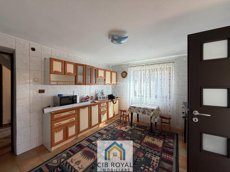 Casa 6 camere  Jud. Dâmbovița,Com. Corbii Mari,Satu Nou,Str. Troiței nr. 6, - 36