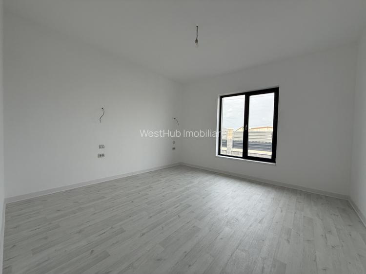 Casa individuala, 4 camere, 105 utili, 580 teren, comision 0% Sanmihaiu Roman - 18