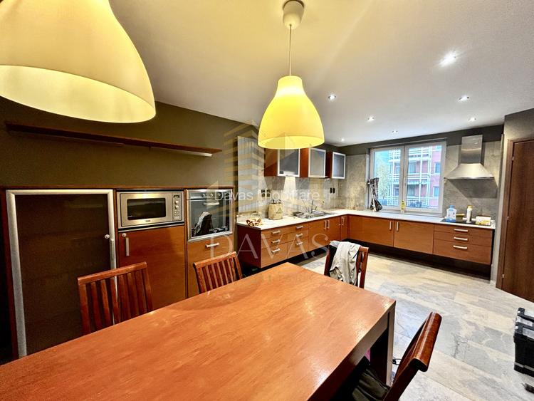 Casa insiruita 5 camere de inchiriat | Buna ziua | Garaj dublu - 6