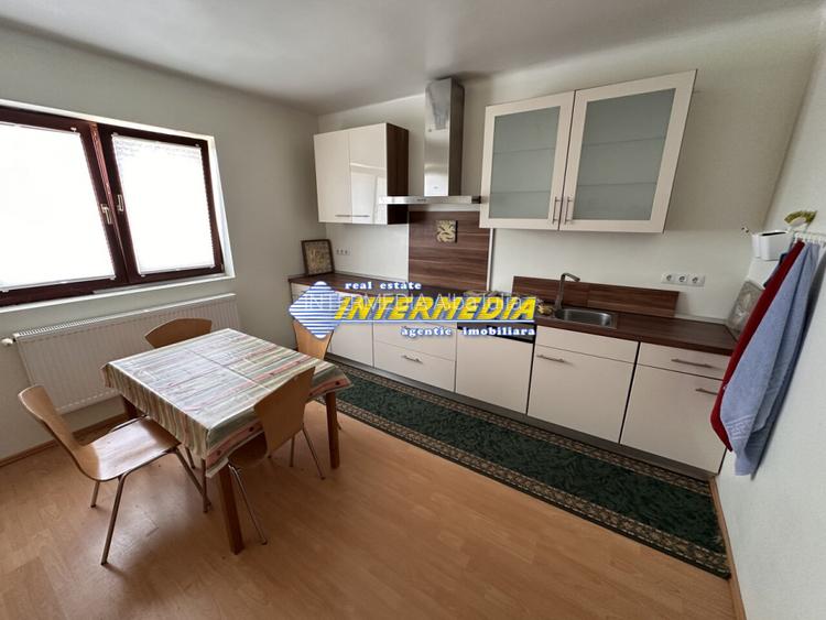 Casa vanzare cu 4 camere finisata teren aferent 2500 mp la 10 km de Alba Iulia - 16