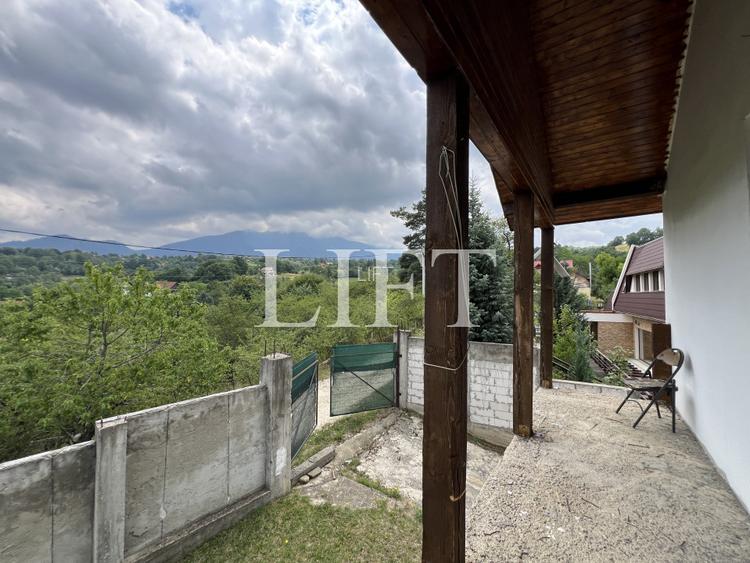 Pret Redus - Casa/Pensiune, teren 2300mp, Bran - Sohodol  - 20