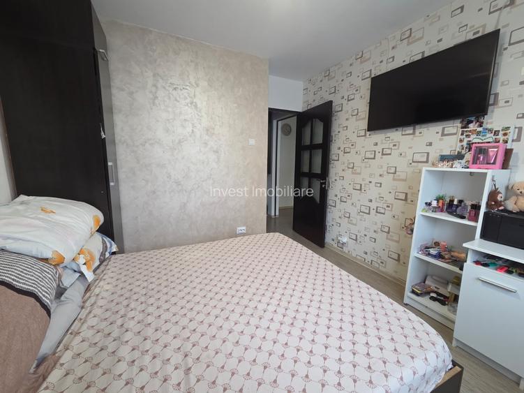 Apartament 2 camere- Decomandat- Etaj intermediar - 5