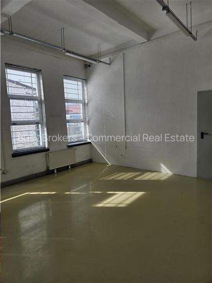 Spatiu Industrial - 3500 mp - Productie - Depozitare - Office - 15
