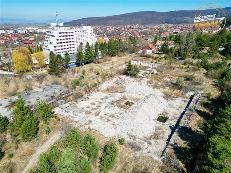 Proiect investitional/rezidential/aparthotel: 20.000mp teren, in inima statiunii - 4